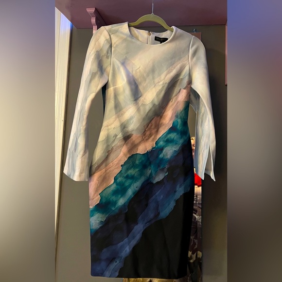 Donna Karan of New York - Picture 1 of 4